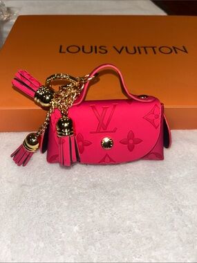 BAG CHARM